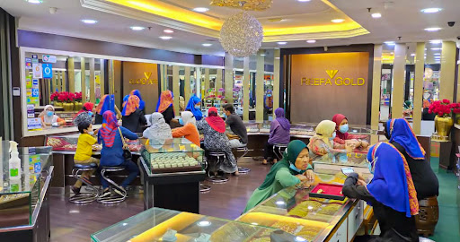 Reefa Gold & Jewellery Sdn Bhd Reefa Gold & Jewellery Sdn Bhd