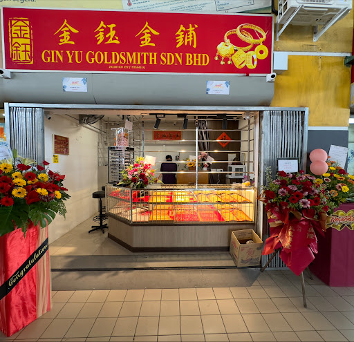 Gin Yu Goldsmith Gin Yu Goldsmith