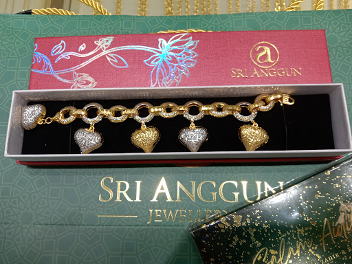 Kedai Emas dan Permata Sri Anggun Sg.Buloh Kedai Emas dan Permata Sri Anggun Sg.Buloh