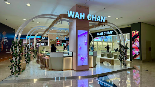 Wah Chan The Curve Wah Chan The Curve