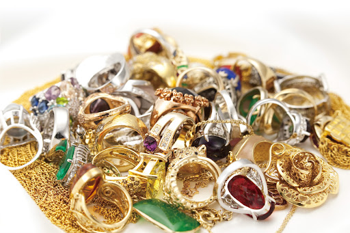 JEWEL CAFE AEON Shah Alam【Sell Your Gold & Branded Watches, Bags】