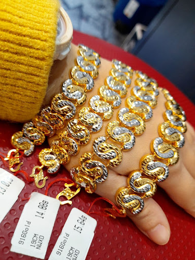 KEDAI EMAS SRI TANAHMAS