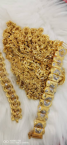 Kedai Emas Pantai Timur (Guar Chempedak)